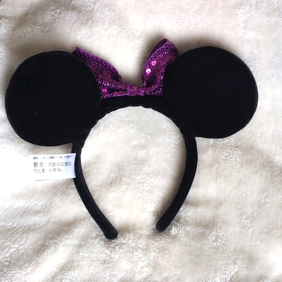 EUC Purple Sequin Bow Minnie Ears - Picture 2 of 4